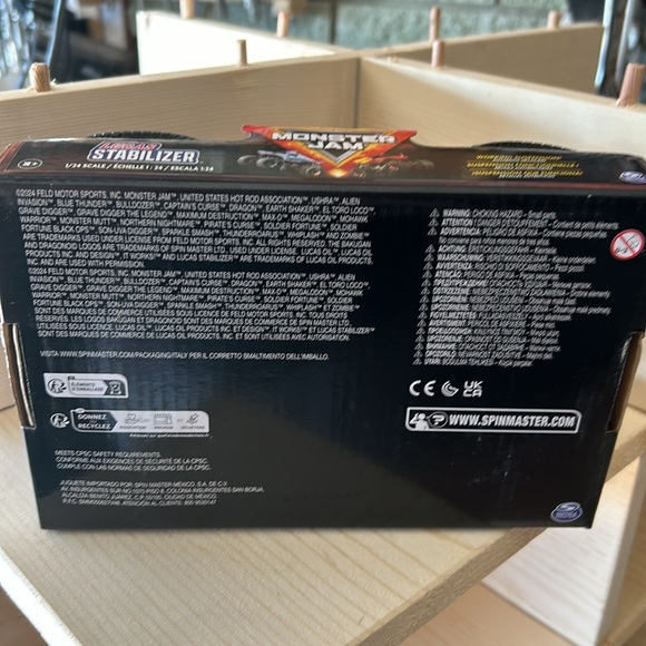 NEW MONSTER JAM LUCAS STABILIZER TRUCK 1/24 scale GOOD OFFERS ARE WELCOME! - Picture 8 of 9